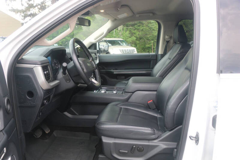 2023 Ford Expedition MAX XLT