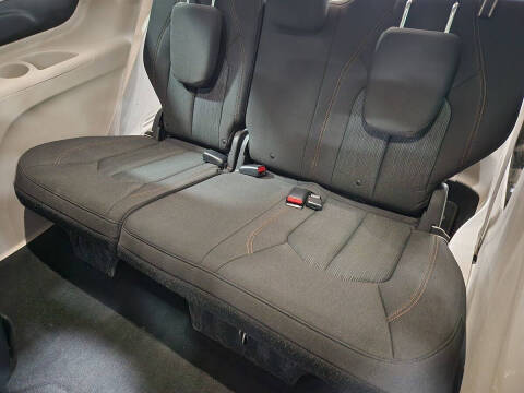 2018 Chrysler Pacifica Touring Plus