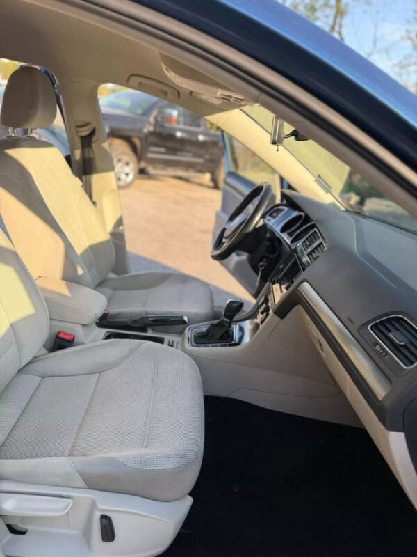 2018 Volkswagen Golf SportWagen
