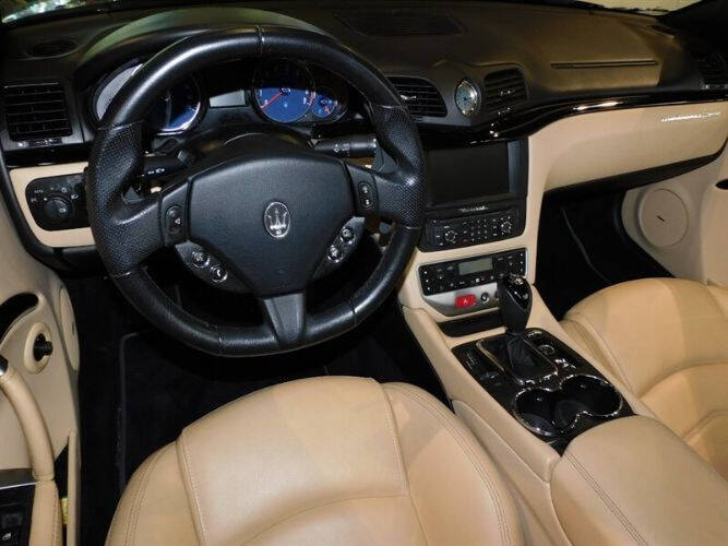 2016 Maserati Gran Turismo