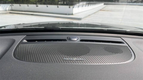 2026 Volvo XC40 B5 Ultra