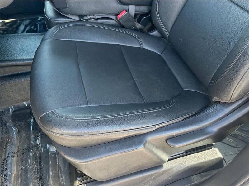 2022 Chevrolet Silverado 3500HD CC Work Truck