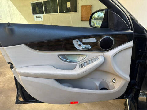 2015 Mercedes-Benz C-Class C 300