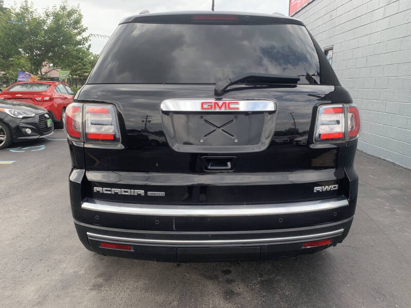 2017 GMC Acadia Limited