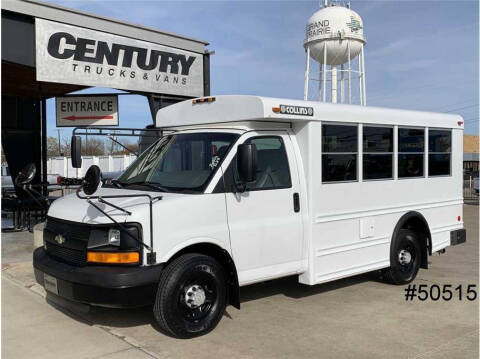 2007 Chevrolet Express for sale at CENTURY TRUCKS & VANS in Grand Prairie TX