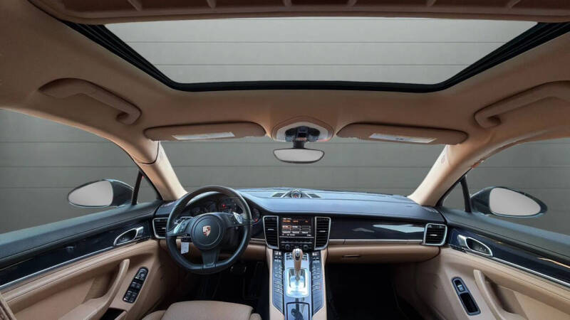 2013 Porsche Panamera