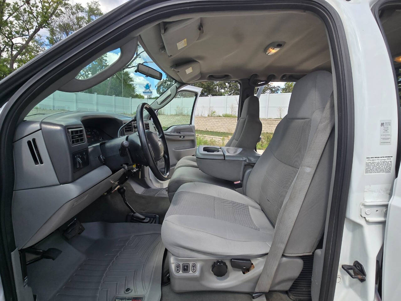 2004 Ford F-550 Super Duty 79