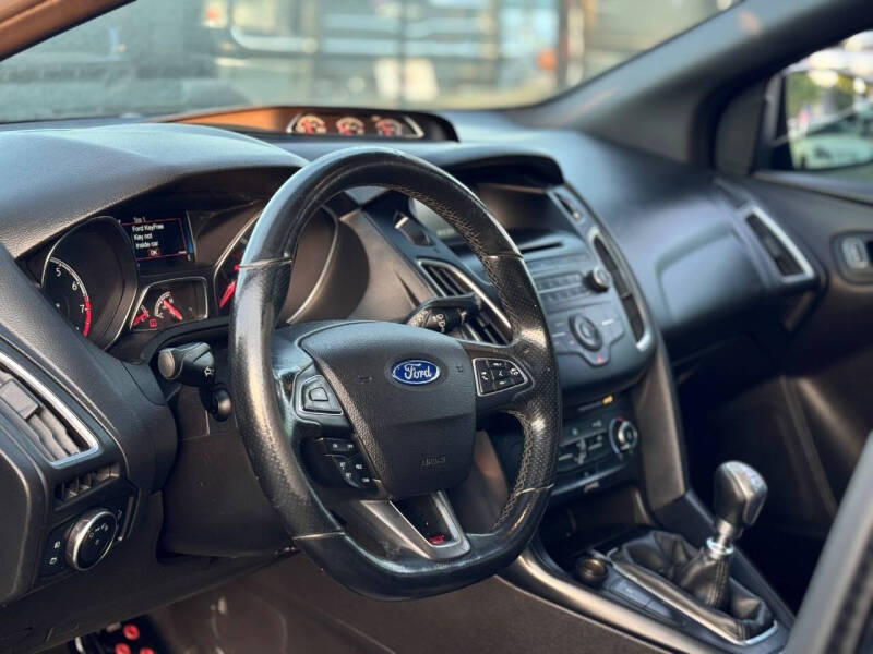 2015 Ford Focus ST