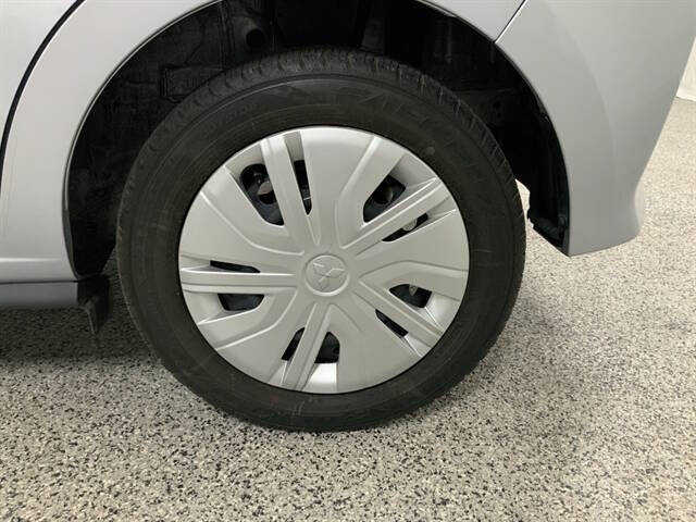 2024 Mitsubishi Mirage LE