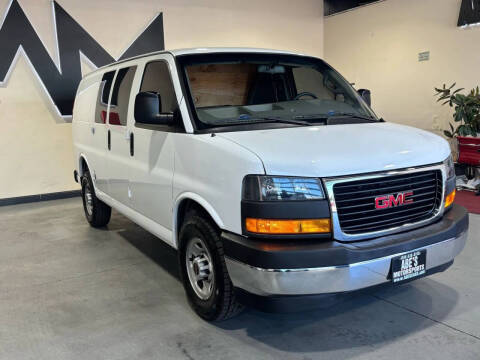 2018 GMC Savana 2500