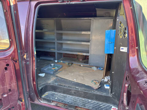 2005 Ford E-Series E-250