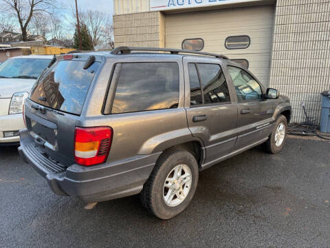 2004 Jeep Grand Cherokee Laredo