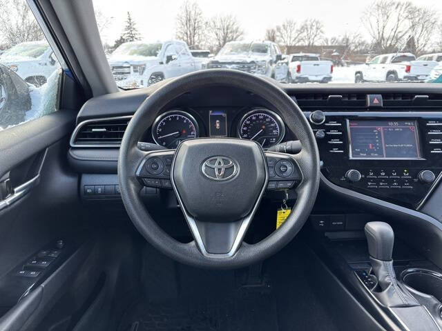 2019 Toyota Camry LE
