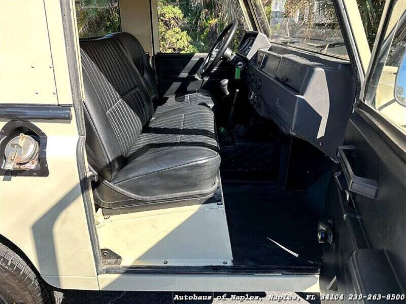 1987 Land Rover Defender