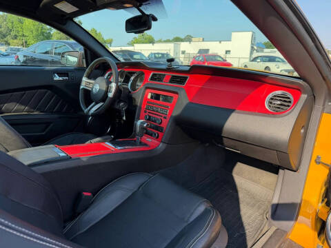 2012 Ford Mustang V6 Premium
