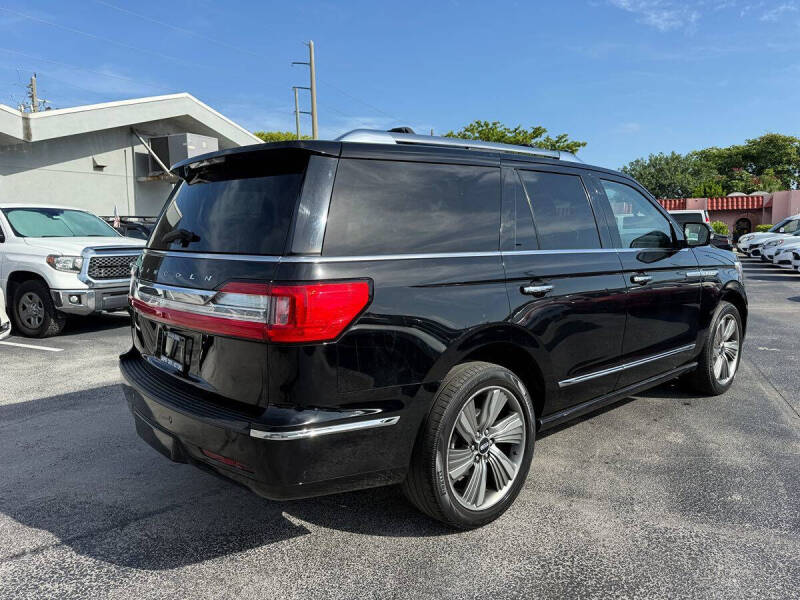 2018 Lincoln Navigator Select