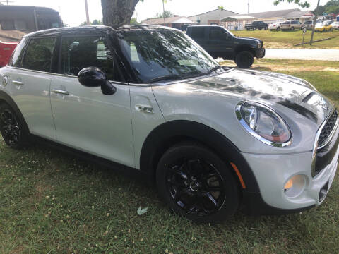 2015 MINI Hardtop 4 Door for sale at Creekside Automotive in Lexington NC