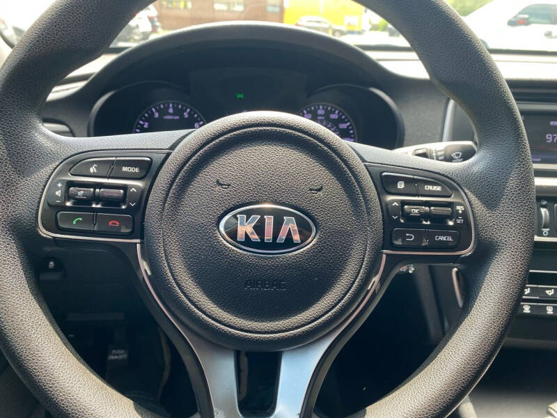 2016 Kia Optima LX