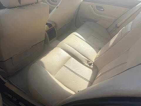 2002 BMW 5 Series 530i