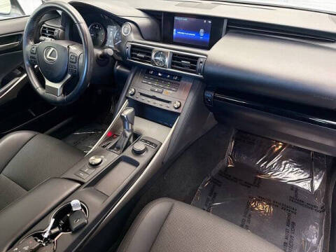 2019 Lexus IS 300