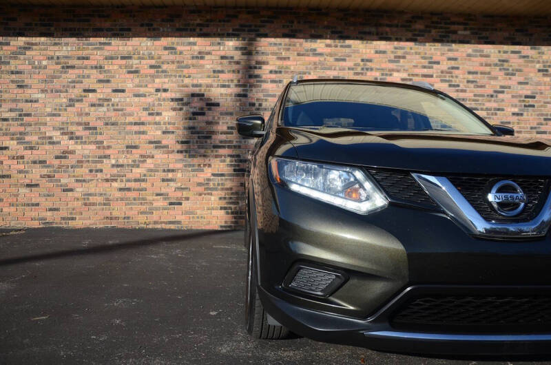 2016 Nissan Rogue SV