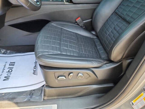 2023 Cadillac Escalade ESV Sport Platinum