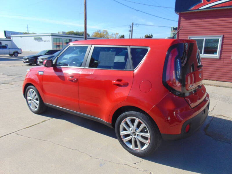 2018 Kia Soul +