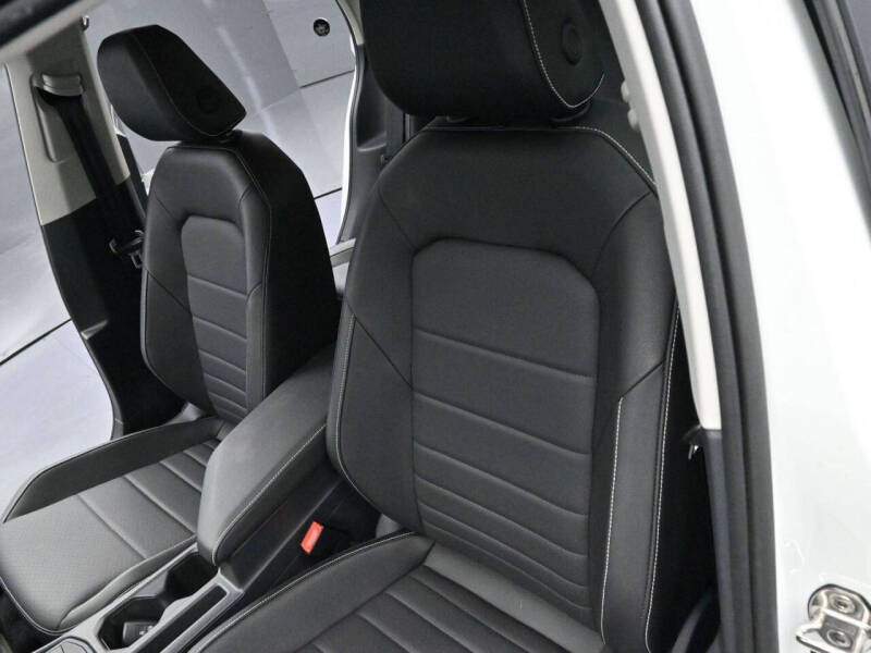 2023 Volkswagen Jetta SE