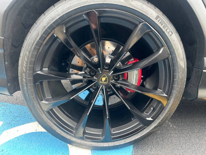 2021 Lamborghini Urus