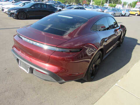 2023 Porsche Taycan
