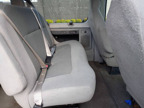 2009 Ford E-Series E-350 SD XLT