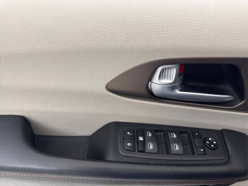 2018 Chrysler Pacifica LX