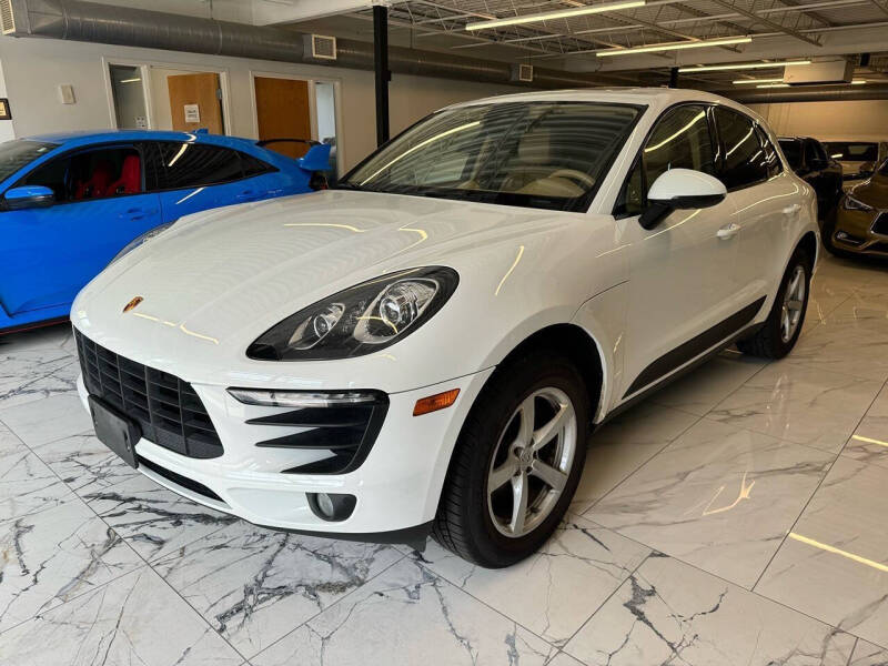 2017 Porsche Macan