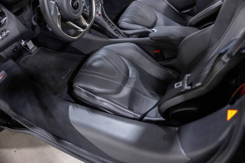 2022 McLaren 720S Spider