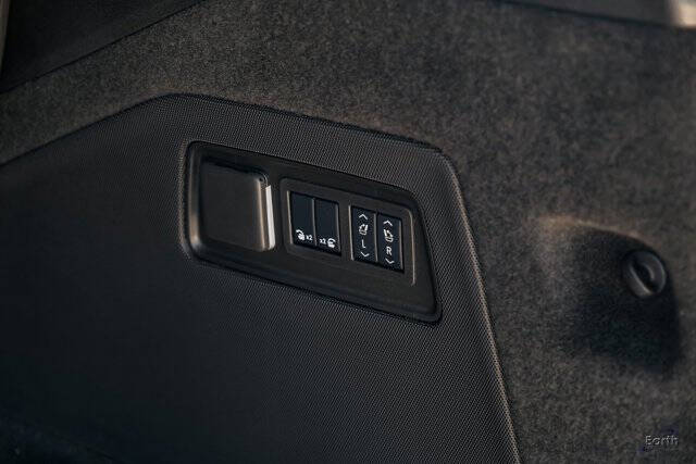 2025 Cadillac Escalade-V