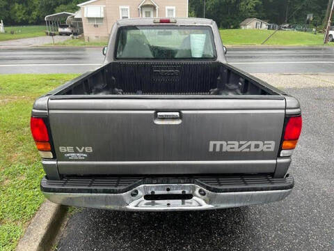 2000 Mazda B-Series B3000 SE