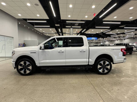 2023 Ford F-150 Lightning XLT