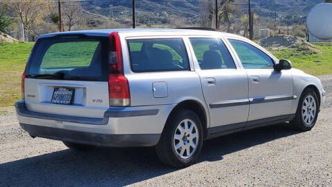 2001 Volvo V70 2.4M
