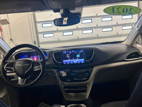 2021 Chrysler Pacifica Touring