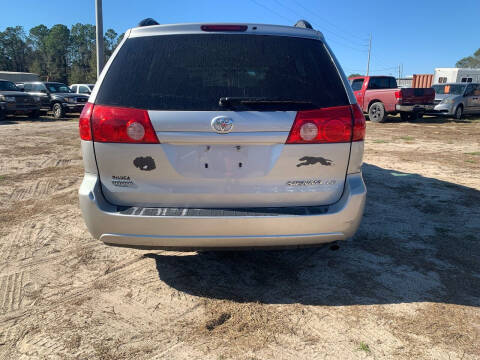 2007 Toyota Sienna LE 7-Passenger