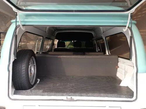 2000 Volkswagen Bus