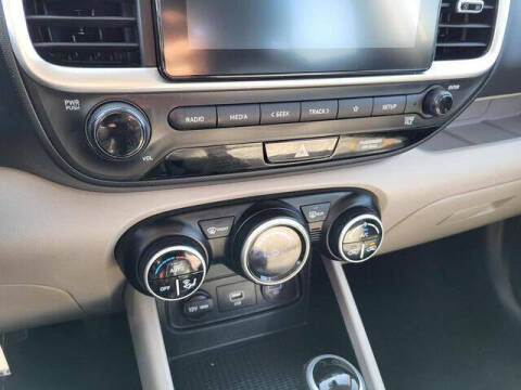 2020 Hyundai Venue SEL