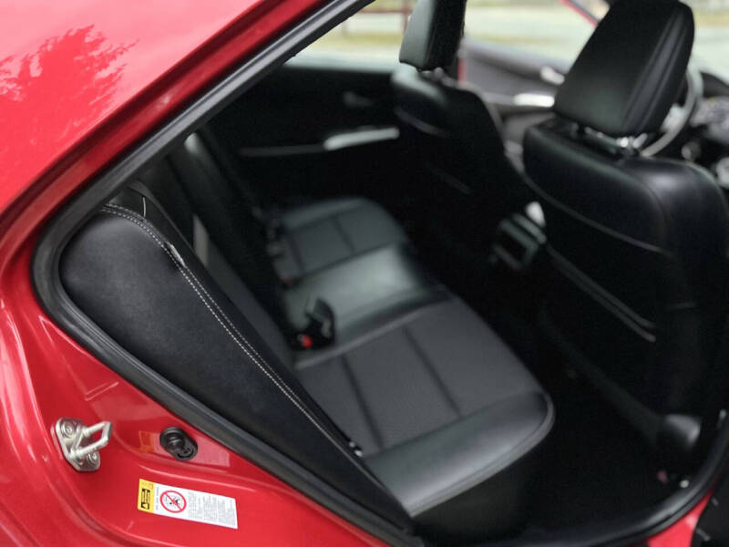 2014 Toyota Camry SE