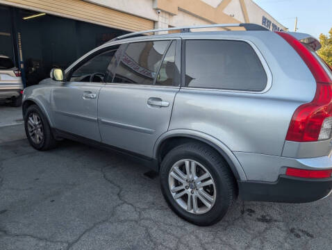 2011 Volvo XC90 3.2