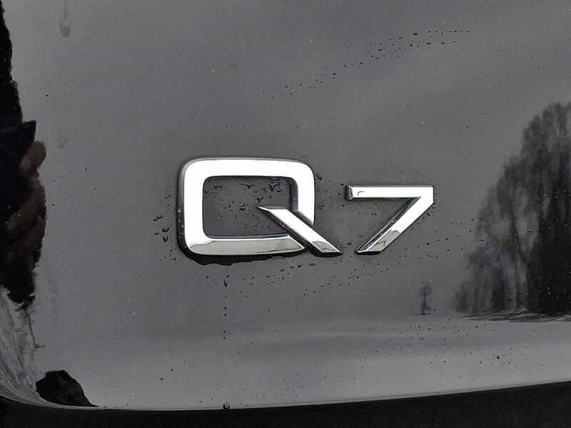 2023 Audi Q7 quattro Premium Plus 55 TFSI