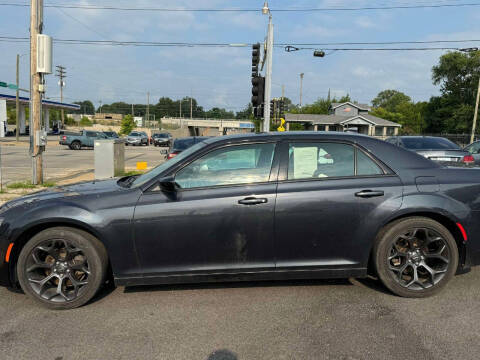 2019 Chrysler 300 Touring L