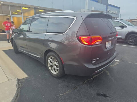 2019 Chrysler Pacifica Touring L Plus