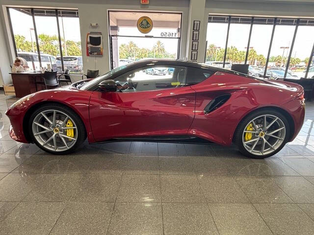 2025 Lotus Emira 2