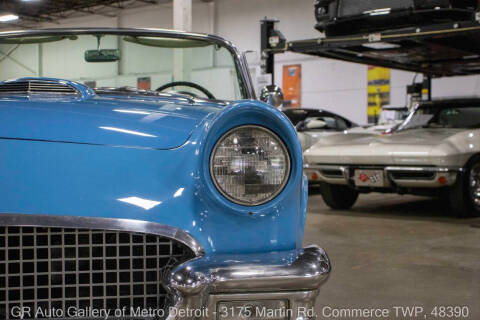 1957 Ford Thunderbird