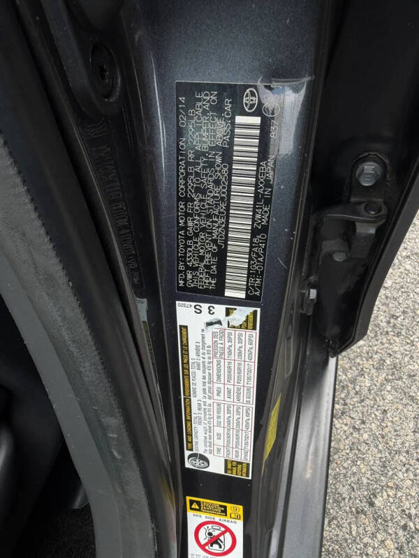 2014 Toyota Prius v